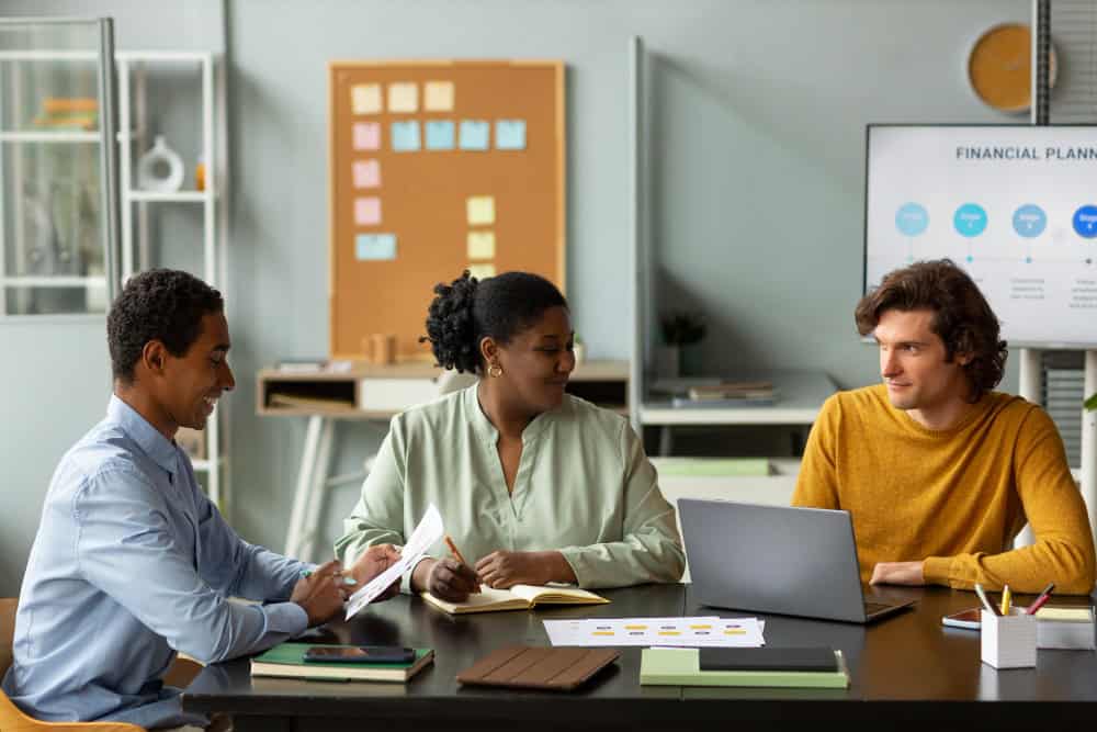 How Product Managers Can Lead Successful AI App Initiatives in 2026